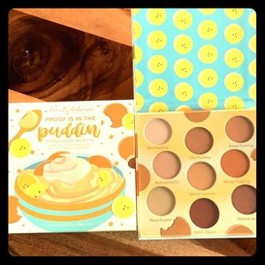 “Proof Is In the puddin’” Eyeshadow Palette 🎨